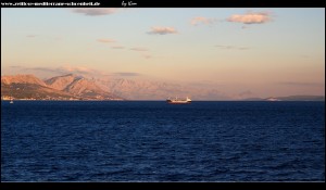 Blick nach Südosten auf den Omiška Dinara, den Biokovo und das Rilić-Gebirge