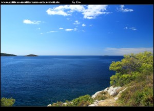 Spitze/Kap der Halbinsel Gradina mit Blick auf den Eingang zur großen Soline Bucht und das offene Meer