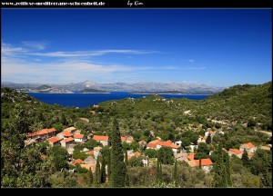 Blick von der Inselhauptstraße - Korita und Kanal von Mljet