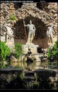 ...endet mit der  "fontana boga mora Neptuna"