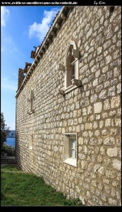 Am Schloss Arapovo / Soderini mit Blick auf die Insel Koločep