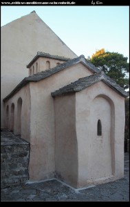 Crkva Sv. Ivan - der altkroatische Bau dient dem neueren heue als Apsis