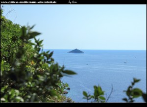 Auf dem Feram mit tollem Blick auf die Steilküste, die Insel Sv. Andrija, sowie Šipan, Pelješac und Mljet