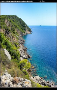 Auf dem Feram mit tollem Blick auf die Steilküste, die Insel Sv. Andrija, sowie Šipan, Pelješac und Mljet