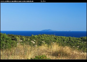 Podselje mit Bick auf das Velo Polje und die Insel Sušac im Süden