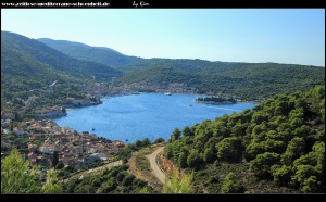 Blick auf die Viški Zaljev-Bucht