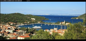 Stadtteil Luka mit Hafen und großem Palmenpark und Prirovo