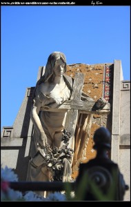 auf dem Friedhof