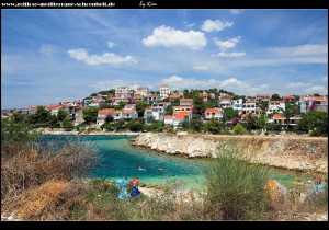 Rt Okrug und die südlich davon gelegenen Bucht Krušica