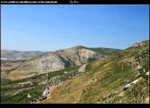 auf dem Weg zum Malačka, mit tollen Fernblick, Denkmal, Kreuz und Kapelle