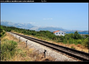 Bahnlinie nach Split in der Nähe von Radun aufgenommen