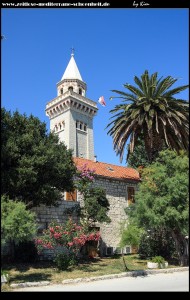 Nochmal der tolle Glockenturm, dieses mal von Uferpromenade aus geknipst