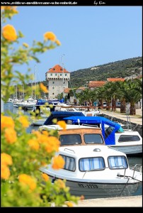 Die Riva und das Kastell von Marina