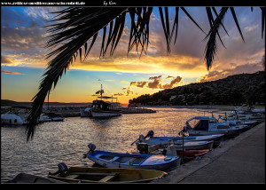 Abendstimmung am Hafen von Živogošće-Blato