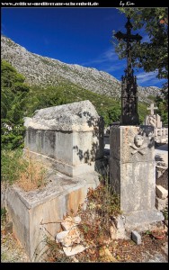 römischer Sarkopharg auf dem Friedhof