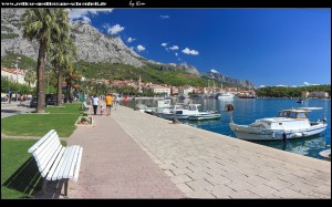 entlang der wunderschönen Riva mit traumhaften Panoramen auf Stadt, Gebirge und Meer