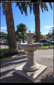 kleiner Park zu Beginn der Altstadt mit Brunnen