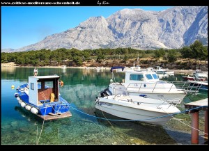 Entlang der Promenade Richtung Baška Voda im März 2015