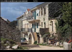 Häuserzeile in Marinovići